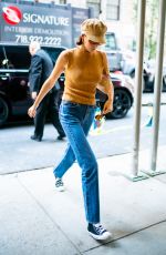 KAIA GERBER Arrives at Marc Jacobs Fasion Show in New York 09/11/2019