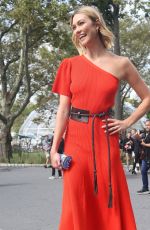 KARLIE KLOSS Arrives at Caroline Herrera Fashion Show in New York 09/09/2019