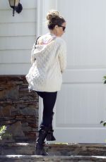 KATE BECKINSALE Arrives at Her Home in Pacific Palisades 09/19/2019