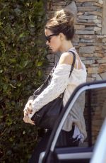 KATE BECKINSALE Arrives at Her Home in Pacific Palisades 09/19/2019