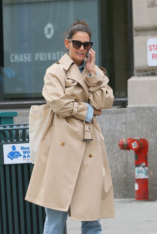 KATIE HOLMES Out in New York 09/16/2019