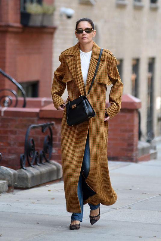 KATIE HOLMES Out in New York 09/25/2019
