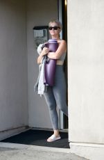 KATY PAEERY Leaves Yoga Studio in Los Angeles 09/16/2019
