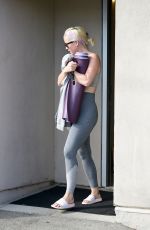 KATY PAEERY Leaves Yoga Studio in Los Angeles 09/16/2019