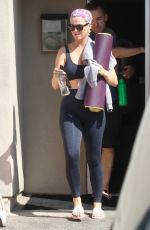 KATY PERRY in Tights Leaves Yoga Studio in Los Angeles 09/23/2019