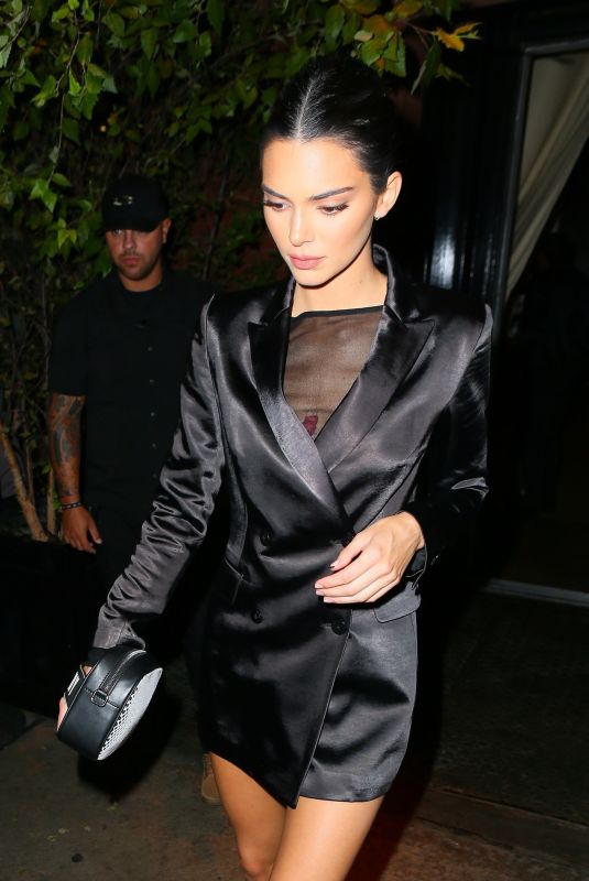 KENDALL JENNER Out for Dinner with Friends in New York 09/09/2019
