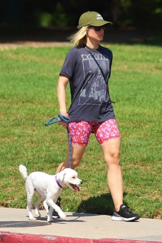 KRISTEN BELL Out with her Dog at Griffith Park in Los Angeles 09/16/2019