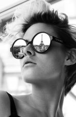 KRISTEN STEWART in Harper