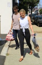 LAUREN ALAINA Leaves Dance Practice in Los Angeles 09/25/2019