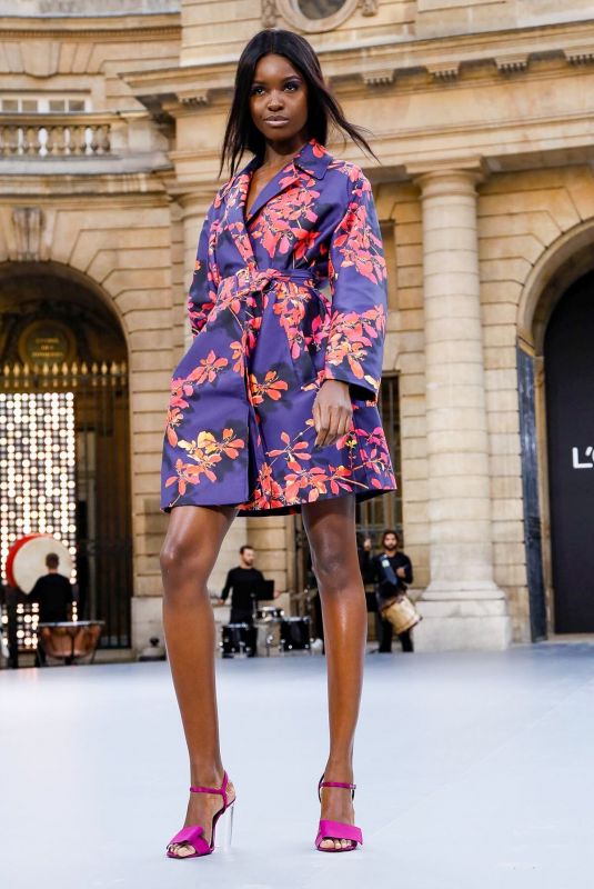 LEOMIE ANDERSON at Le Defile L