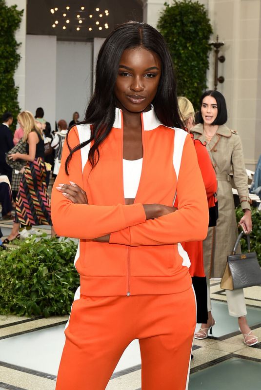 LEOMIE ANDERSON at Tory Burch Fashion Show in New York 09/08/2019