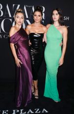 LISA RINNA and DELILAH and AMELIA HAMLIN at Harper
