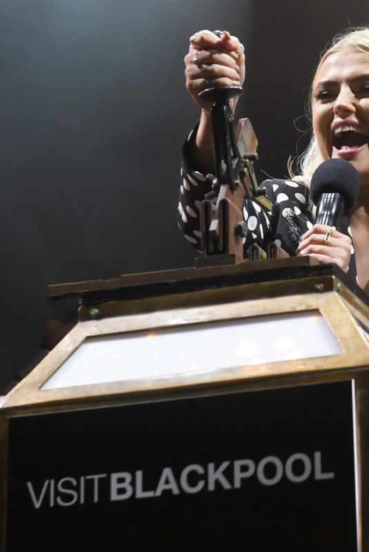 LUCY FALLON Turns On Blackpool Lights 08/30/2019