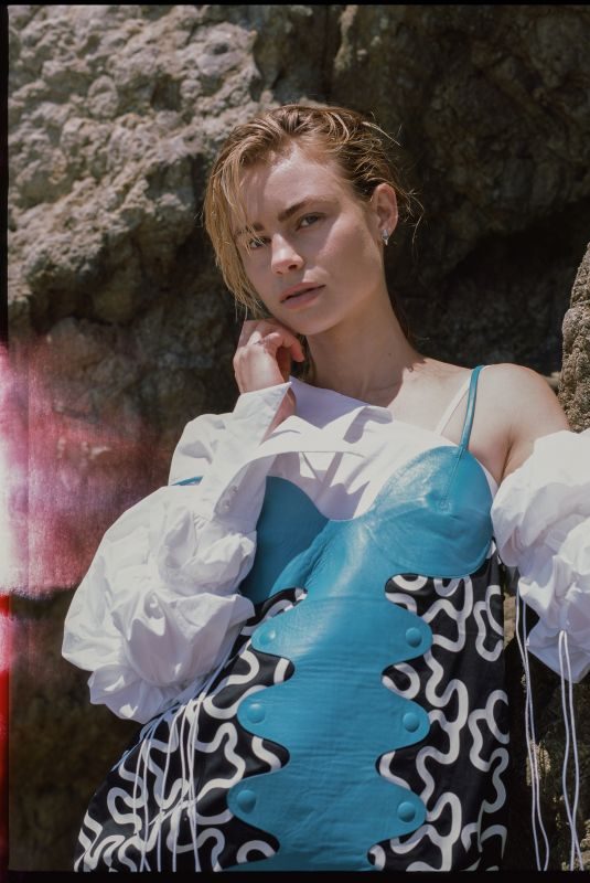 LUCY FRY for Contentmode Magazine, September 2019