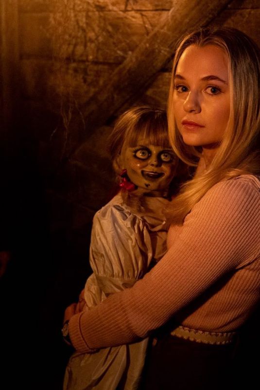 MADISON ISEMAN - Annabelle Comes Home Promos, 2019