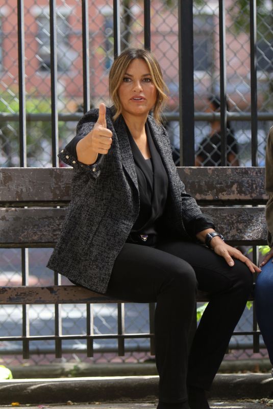 MARISKA HARGITAY on the Set of Law and Erder: Special Victims Unit in New York 09/04/2019