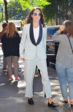 MICHELLE DOCKERY Leaves The View in New York 09/18/2019