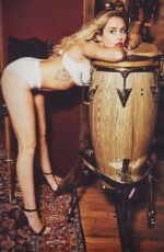 MILEY CYRUS - Ellen Von Unwerth