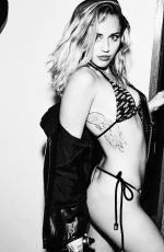 MILEY CYRUS - Ellen Von Unwerth
