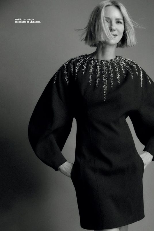 NAOMI WATTS in Harper