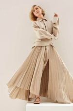 NAOMI WATTS in Net-a-porter
