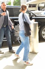 NATALIE PORTMAN Arrives at LAX Airport in Los Angeles 09/27/2019