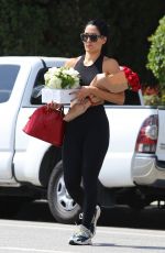 NIKKI BELLA Buying Flowers in Los Angeles 09/10/2019