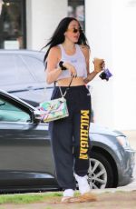 NOAH CYRUS Out for Lunch at Joan