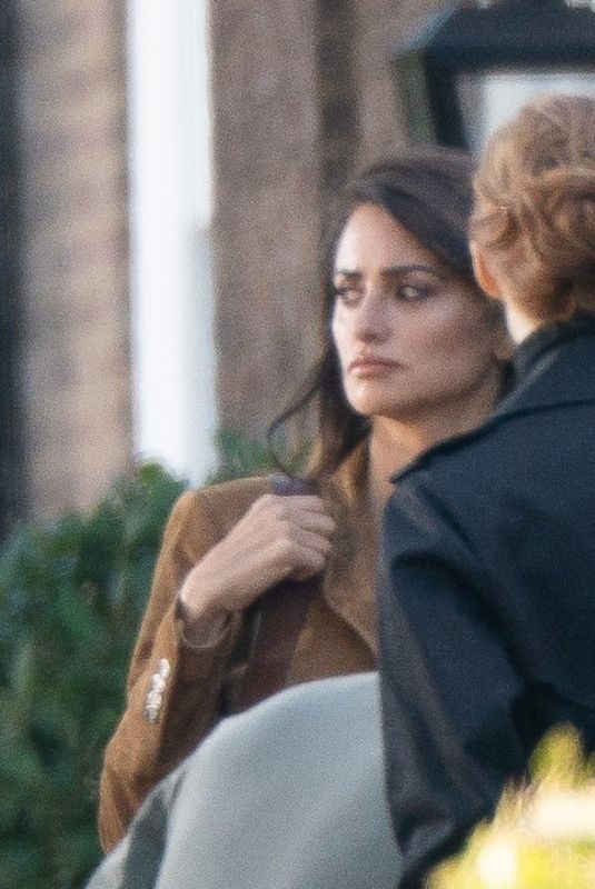 PENELOPE CRUZ and JESSICA CHASTAIN on the Set 355 Movie in London 09/05/2019