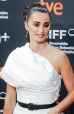 PENELOPE CRUZ Receives Donostia Award at 67th San Sebastian Film Festival 09/27/2019