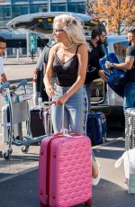 PIXIE LOTT at Los Angeles International Airport 09/19/2019