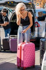 PIXIE LOTT at Los Angeles International Airport 09/19/2019