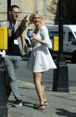 PIXIE LOTT Out and About in London 09/02/2019