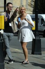PIXIE LOTT Out and About in London 09/02/2019