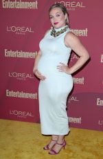 Pregnant AMANDA FULLER at 2019 Entertainment Weekly and L
