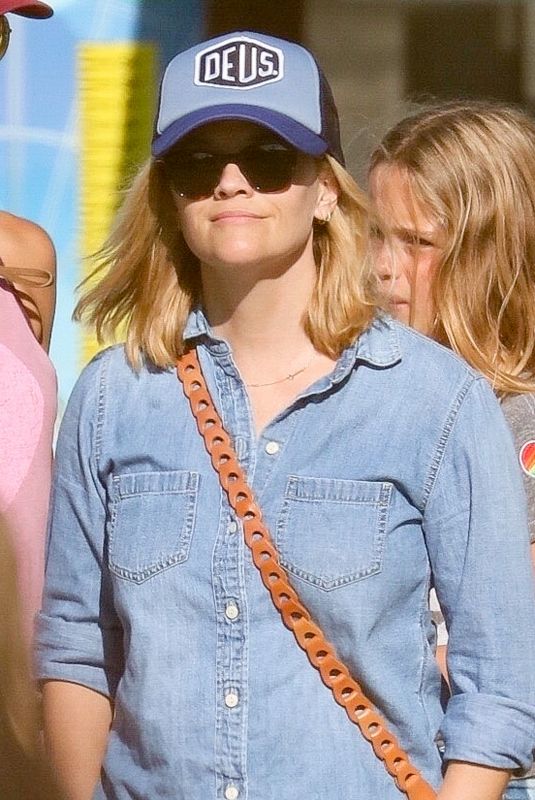 REESE WITHERSPOON Out and About in Malibu 08/31/2019