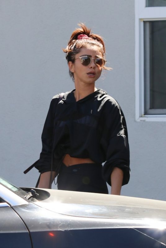SARAH HYLAND Leaves Pilates Class in Los Angeles 09/21/2019