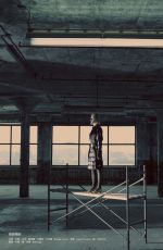 SASHA LUSS in Harper