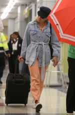 SCARLETT JOHANSSON Aarrives at JFK Airport in New York 09/06/2019