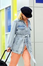 SCARLETT JOHANSSON Aarrives at JFK Airport in New York 09/06/2019