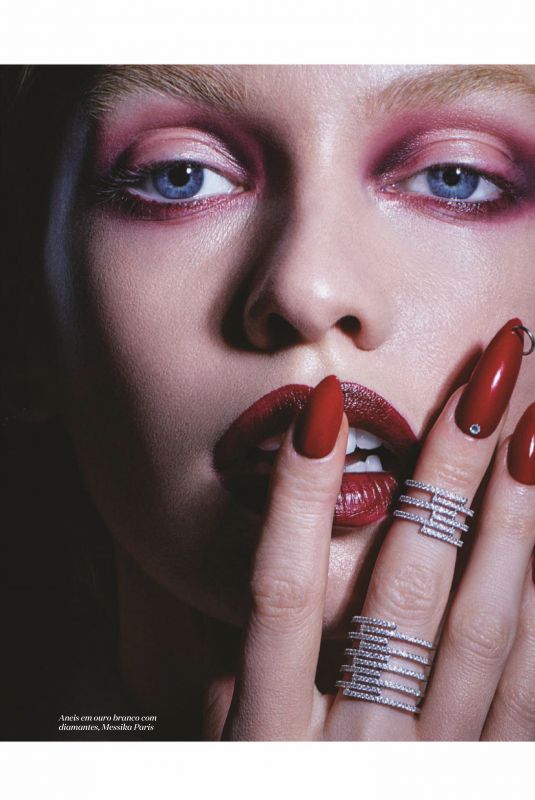 STELLA MAXWELL in Elle Portugal, October 2019