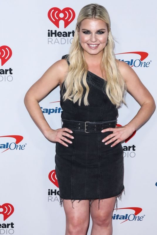 TANYA RAD at Iheartradio Music Festival in Las Vegas 09/20/2019