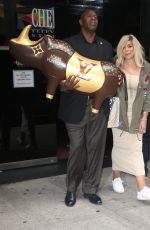 WENDI WILLIAMS Out Shopping in New York 09/18/2019