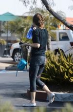 ZOOEY DESCHANEL Heading to a Gym in Los Angeles 09/16/2019