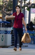 ZOOEY DEUTCH Picks Up Dinner in Manhattan Beach 09/14/2019
