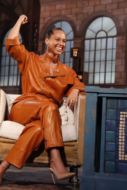 ALICIA KEYS at Jimmy Kimmel Live 10/21/2019