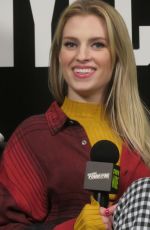 BARBARA DUNKELMAN at 2019 New York Comic Con 10/03/2019