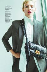 DEVON WINDSOR in Ele Magazine, Portugal November 2019
