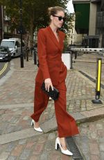 DOUTZEN KROES Arrives at The One Young World Summit in London 10/23/2019