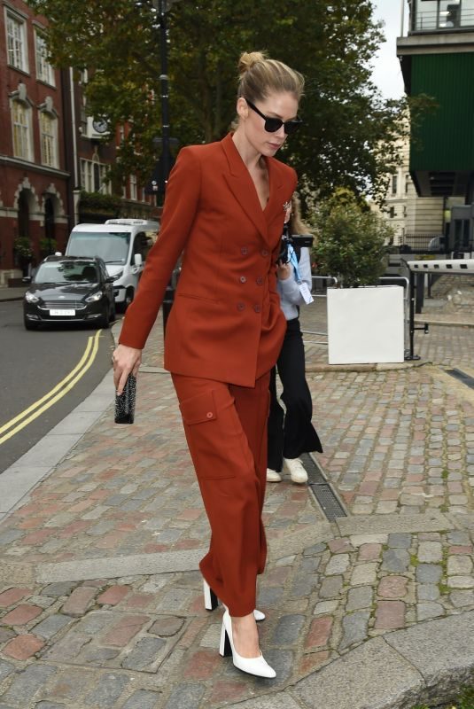 DOUTZEN KROES Arrives at The One Young World Summit in London 10/23/2019